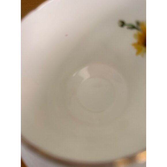 Paragon Bone China Tea Cup & Saucer Set With Sunflower Design Gold Trim Vintage - Picture 3 of 6